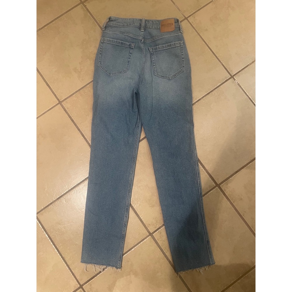 Hollister Ultra High-Rise Mom Jeans Medium Wash Raw Hem W23R 000R Vintage Stretc - Picture 4 of 4